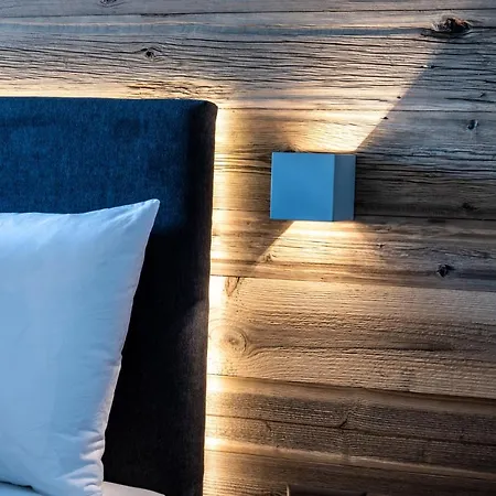 Hotel Typically Swiss Ermitage 3*