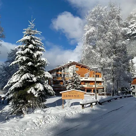 Hotel Ermitage 3*