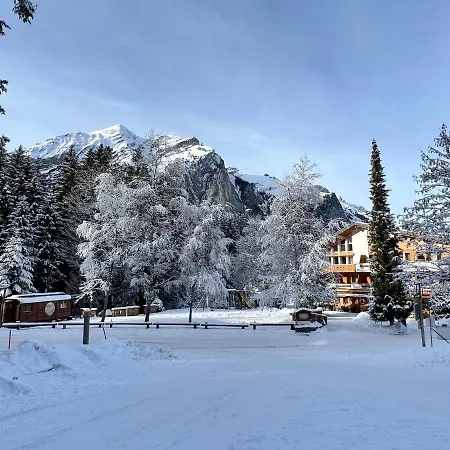 Typically Swiss Ermitage ホテル 3*