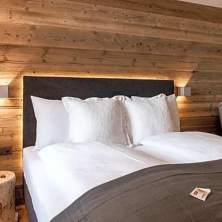 Typically Swiss Ermitage 3* カンデルシュテッグ
