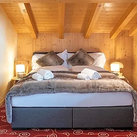Typically Swiss Ermitage カンデルシュテッグ