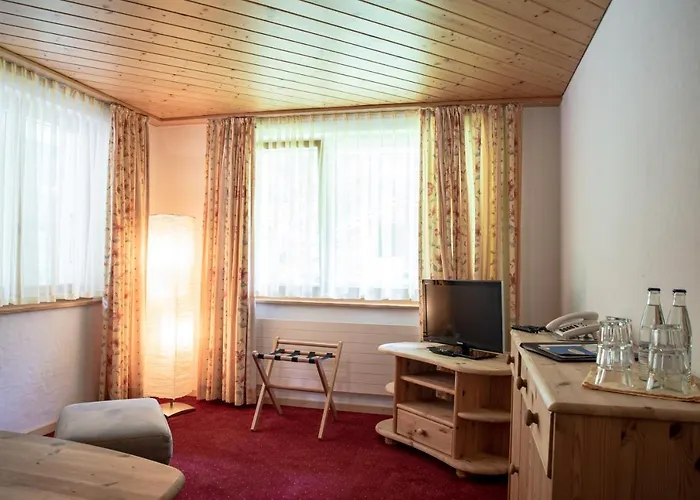 Hotel Typically Swiss Ermitage Kandersteg