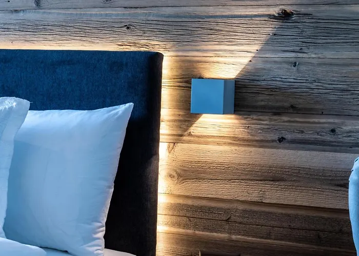 Hotel Typically Swiss Ermitage 3*