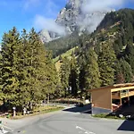 Typically Swiss Ermitage Ξενοδοχείο